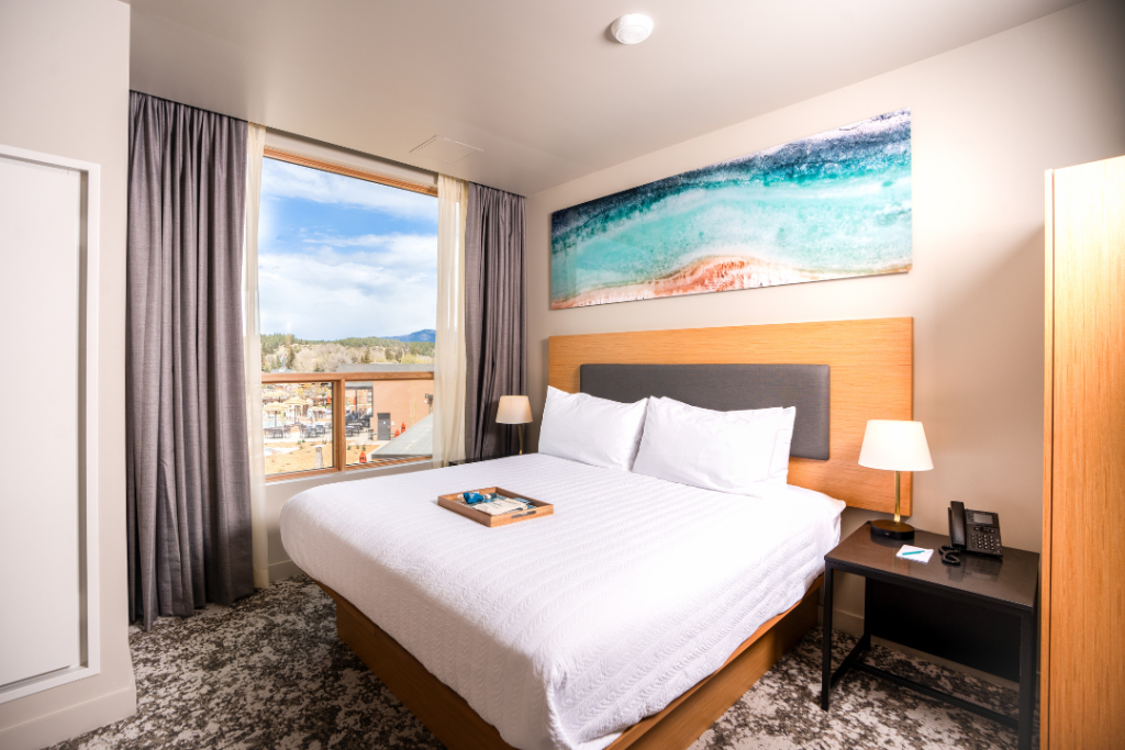 Eagle Peak - 2 Bedroom Suite