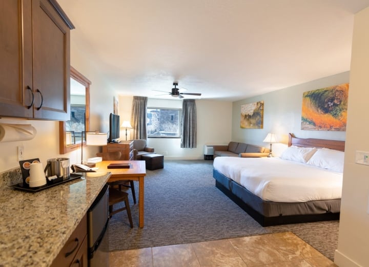 Deluxe Rooms